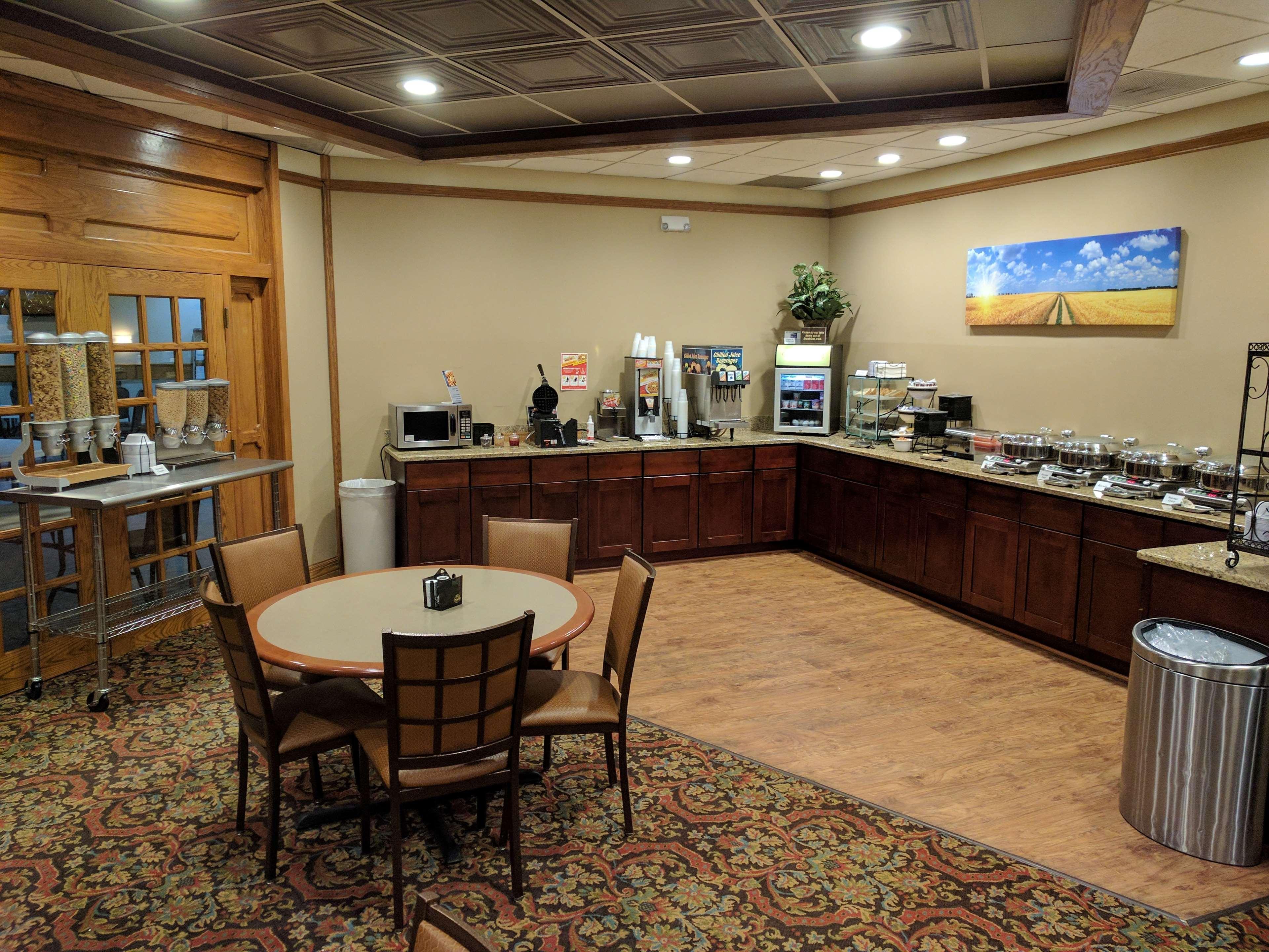 Best Western Plus Wooster Hotel & Conference Center Eksteriør billede