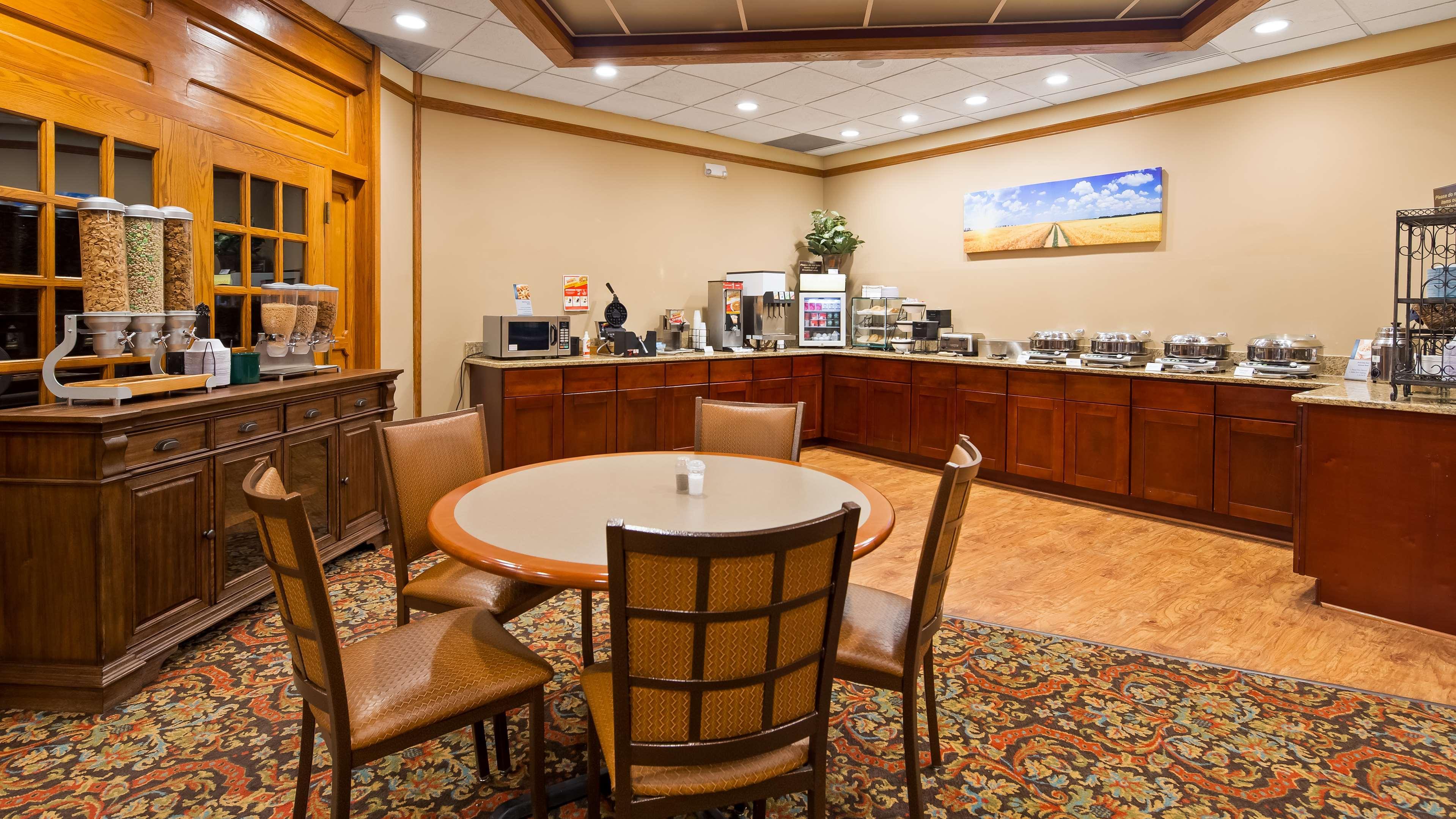 Best Western Plus Wooster Hotel & Conference Center Eksteriør billede